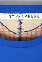 Charger l'image dans la galerie, N°4 - T-SHIRT UPCYCLÉ - XS