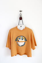 Charger l'image dans la galerie, N°26 - T-SHIRT UPCYCLÉ - XL