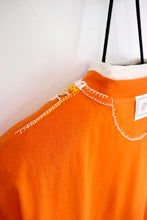 Charger l'image dans la galerie, N°36 - T-SHIRT UPCYCLÉ - XL