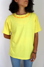 Charger l'image dans la galerie, N°35 - T-SHIRT UPCYCLÉ - M