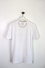 Charger l'image dans la galerie, N°38 - T-SHIRT UPCYCLÉ - M