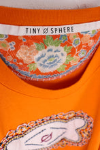 Charger l'image dans la galerie, N°46 - T-SHIRT UPCYCLÉ - XL