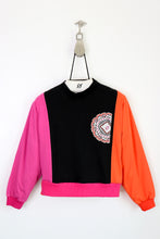 Charger l'image dans la galerie, N°53 - T-SHIRT UPCYCLÉ - M