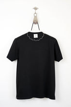 Charger l&#39;image dans la galerie, N°2 - T-SHIRT UPCYCLÉ - M
