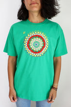 Charger l&#39;image dans la galerie, N°28 - T-SHIRT UPCYCLÉ - M
