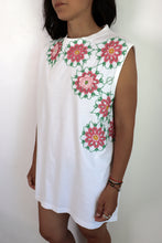 Charger l&#39;image dans la galerie, N°39 - T-SHIRT UPCYCLÉ - L
