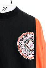 Charger l&#39;image dans la galerie, N°53 - T-SHIRT UPCYCLÉ - M
